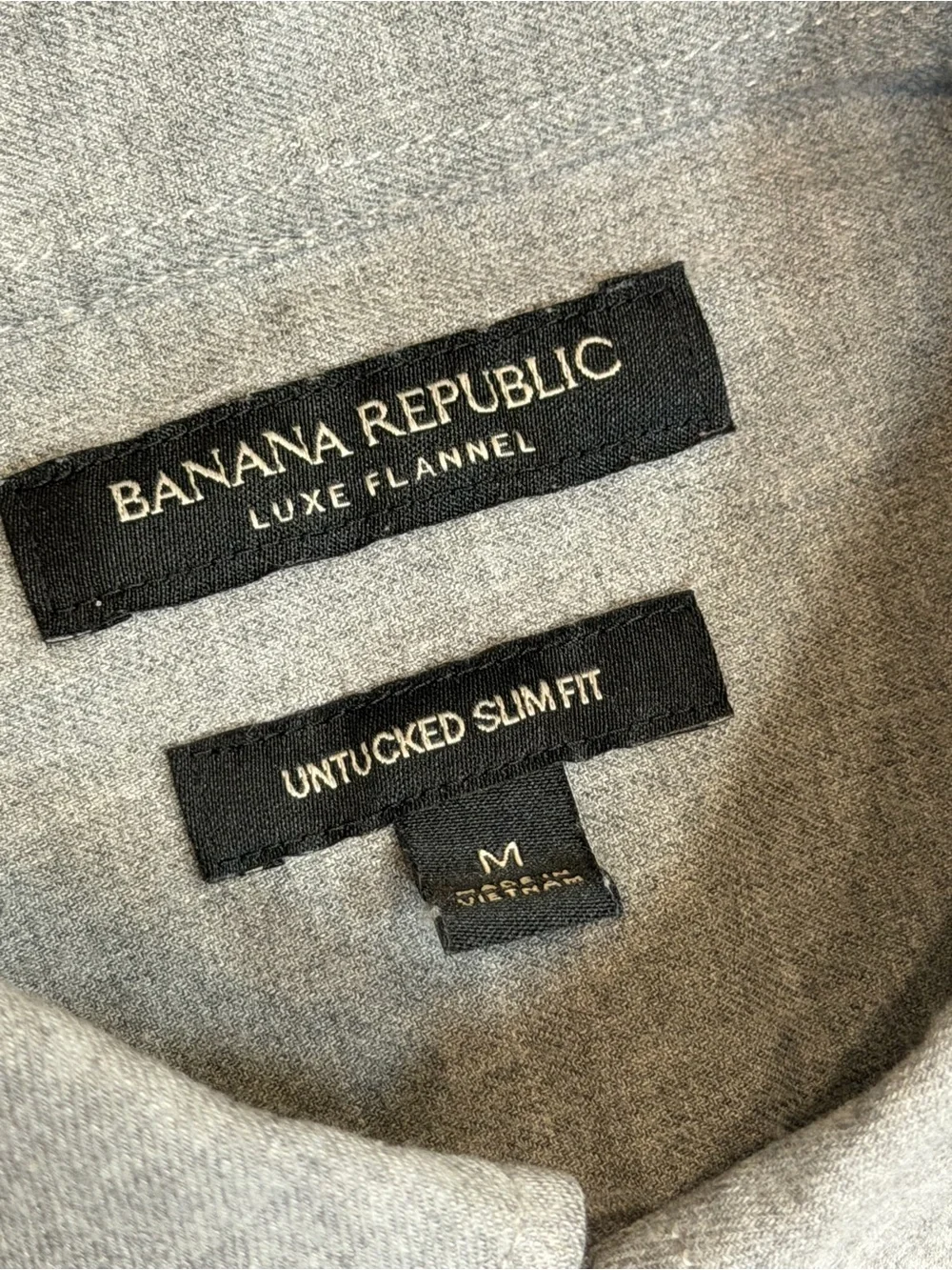 Banana Republic Men’s M Luxe Flannel Gray Untucked Slim Fit Button Up Shirt